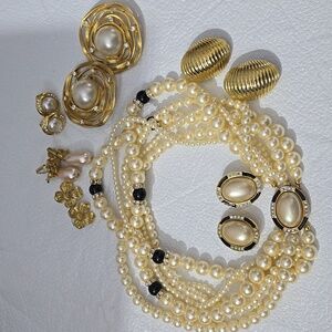 Elegant Vintage  Gold Tone Bundle